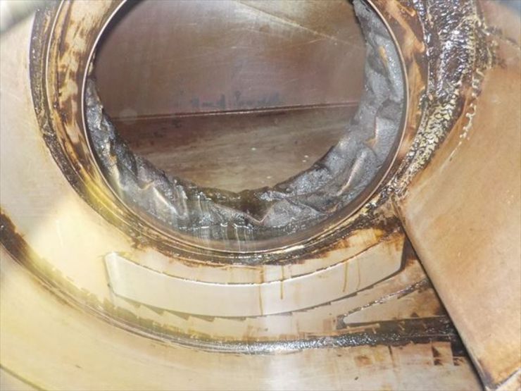 排気ファンケーシング清掃後 排気ファンケーシング清掃後